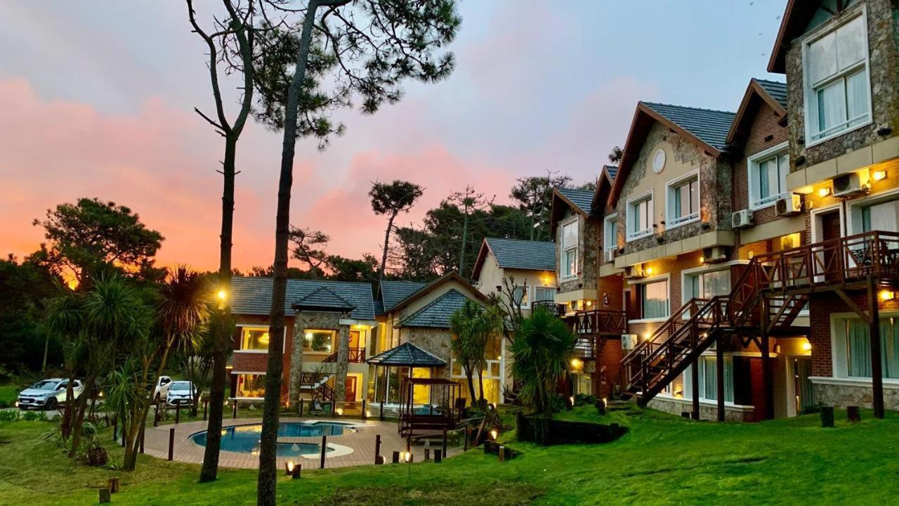 Aparthotel Haras del Bosque Mar de Las Pampas Exterior foto