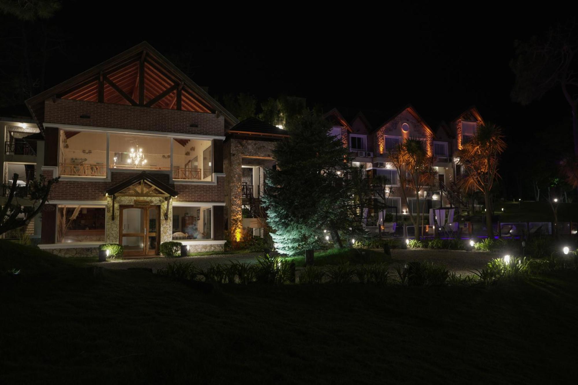 Aparthotel Haras del Bosque Mar de Las Pampas Exterior foto