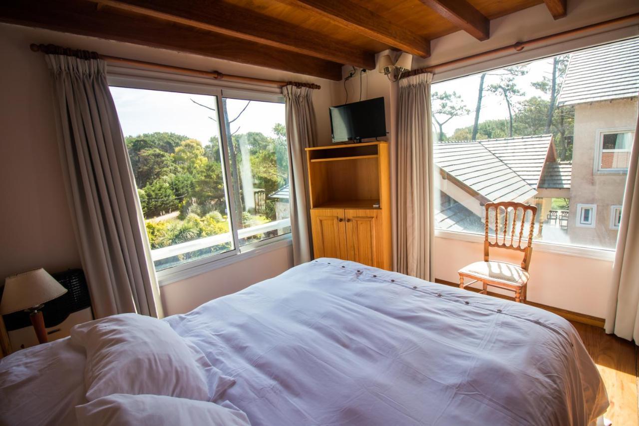 Aparthotel Haras del Bosque Mar de Las Pampas Exterior foto